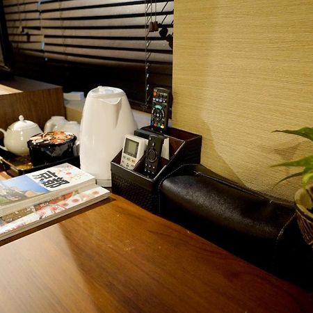 Hotel Traveling Bridge Nijojo Kyoto Exterior foto
